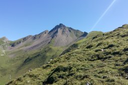 Bergklub: Brisen (2404 m.ü.M.)